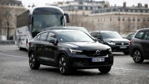 Kenaikan Tarif SUV, jangan ampun! Paris memilih untuk menaikkan tarif parkir tiga kali lipat untuk mobil besar dan kuat 