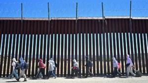 Penyeberangan perbatasan ilegal akan memicu kebijakan baru Biden