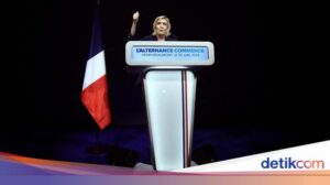 Kelompok sayap kanan memimpin putaran pertama pemilihan parlemen Prancis