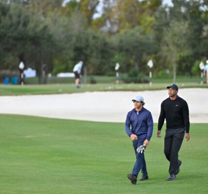 Pertandingan Golf Menyenangkan bagi kami berdua: Tiger Woods bersiap untuk bermain bersama putranya Charlie di PNC Championship