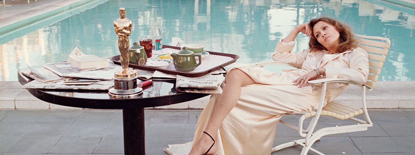 Inspirasi Photo : Mengapa potret Faye Dunaway pagi ini menjadi momen ikonik Hollywood