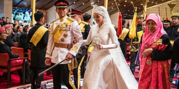 Pernikahan Mewah Brunei terhenti untuk pernikahan kerajaan Pangeran Abdul Mateen