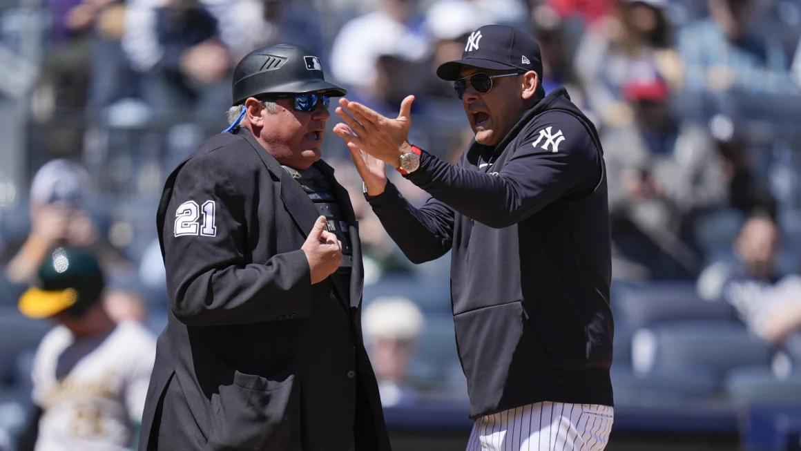 Manajer New York Yankees Aaron Boone dikeluarkan setelah ada kasus kesalahan identitas