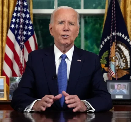 Biden menyebut keputusannya untuk mundur dari pemilu tahun 2024 adalah masalah membela demokrasi