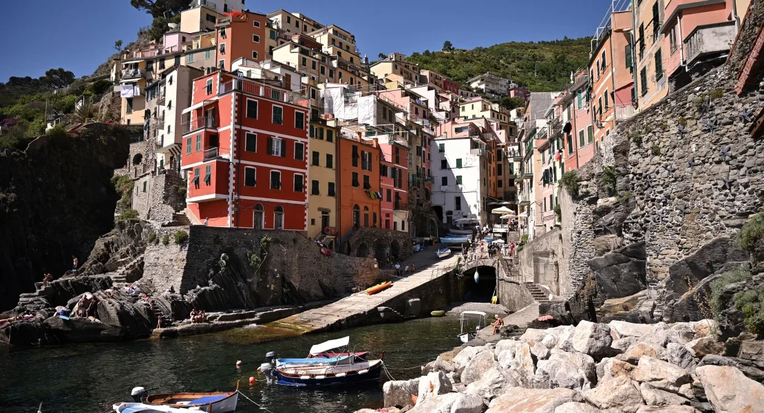 'Jalan Cinta' yang terkenal di Italia dibuka kembali setelah lebih dari 12 tahun